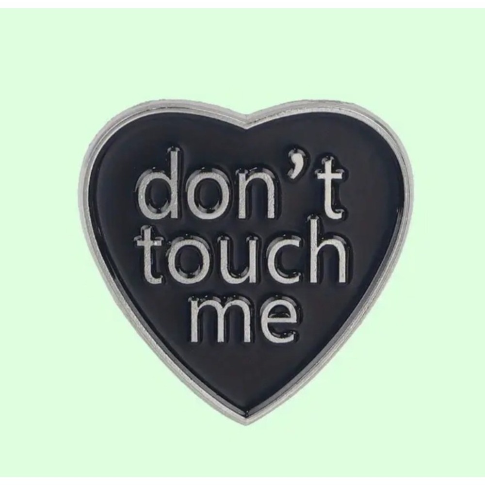 Don't Touch Me Heart Enamel Pin Black Silver Slogan Badge Accessory